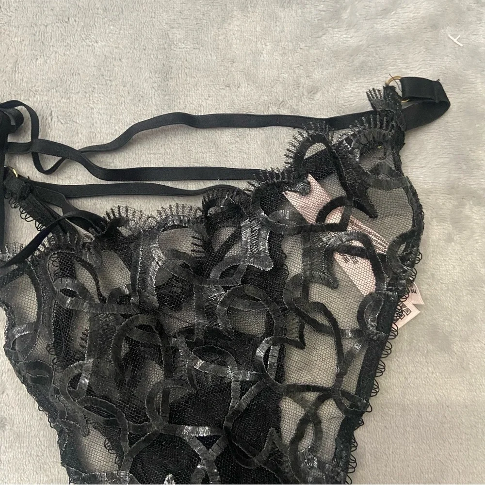 New! SET Victoria’s Secret shimmer heart bra panty black 10284 10409